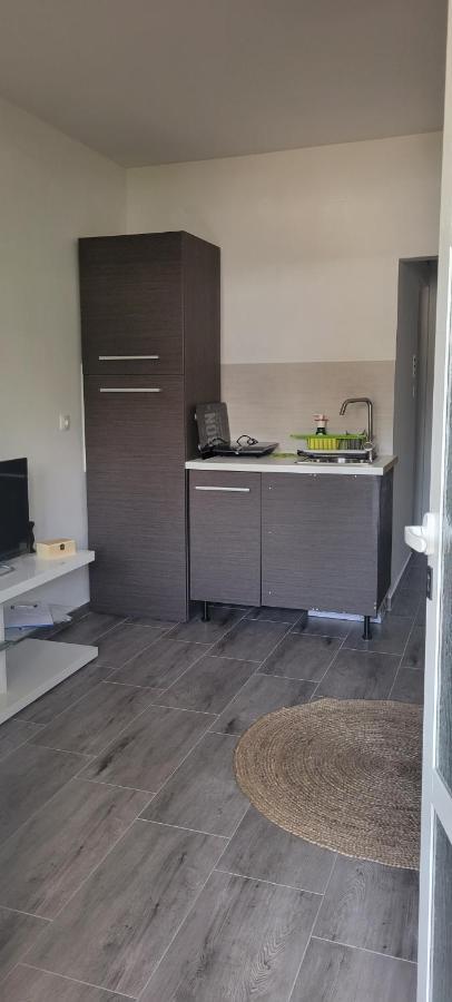Apartmani Sonia Njivice Kültér fotó