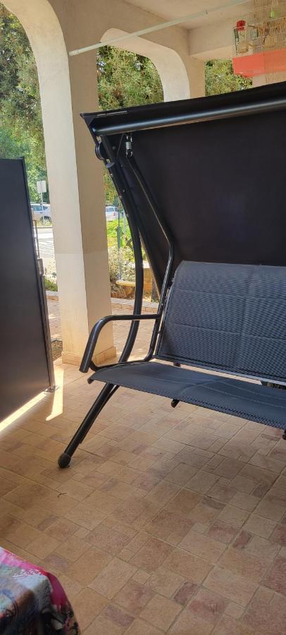 Apartmani Sonia Njivice Kültér fotó
